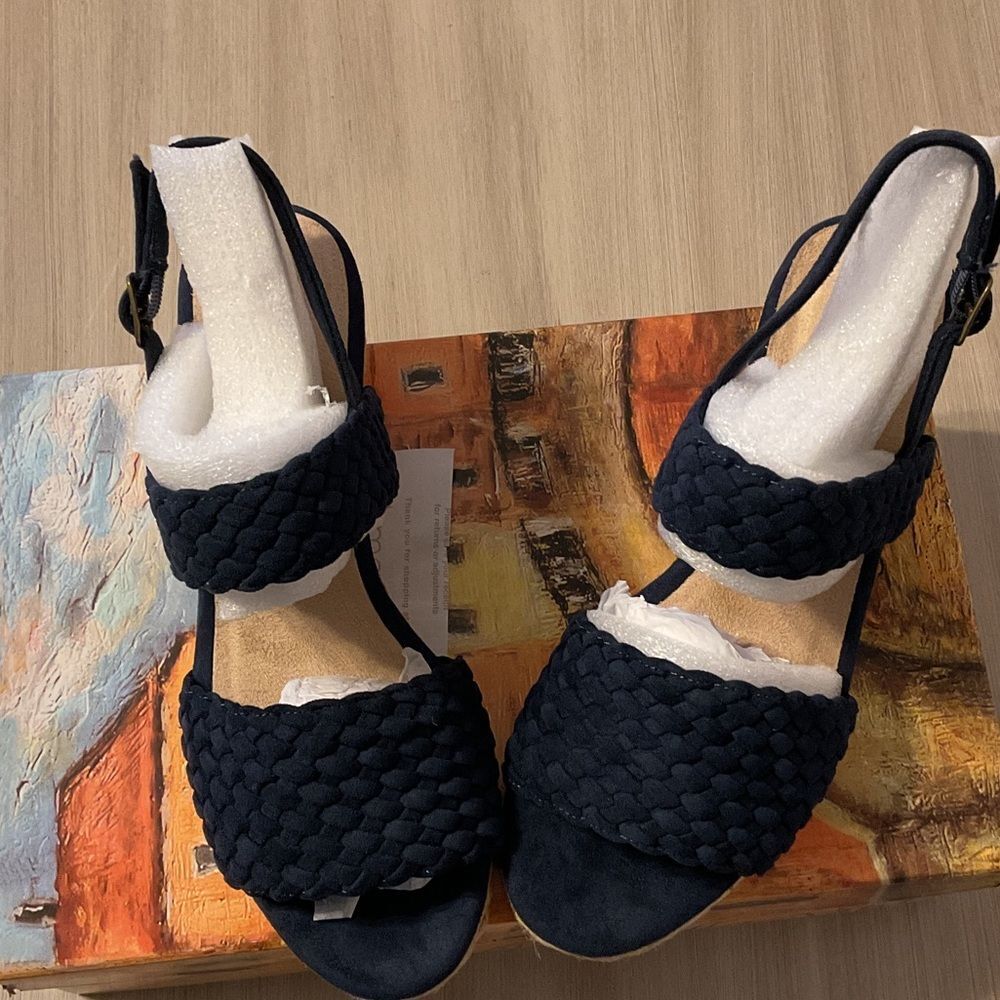 Bella Vita Mariella Navy Braided Slingback Sandals.  Wide